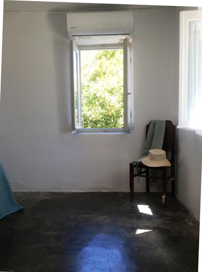 Aνεξάρτητη Παραδοσιακή Πέτρινη Κατοικία Corinth Buitenkant foto